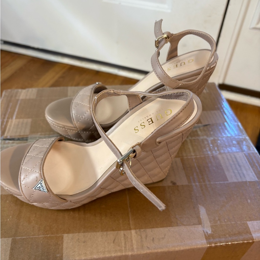 Guess Quilted Nude Wedge Sandals - Picture 5 of 8